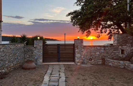 Eva Seaside House